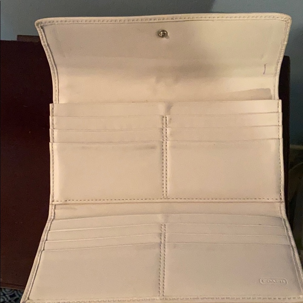 Coach Wallet - Picture 5 of 6